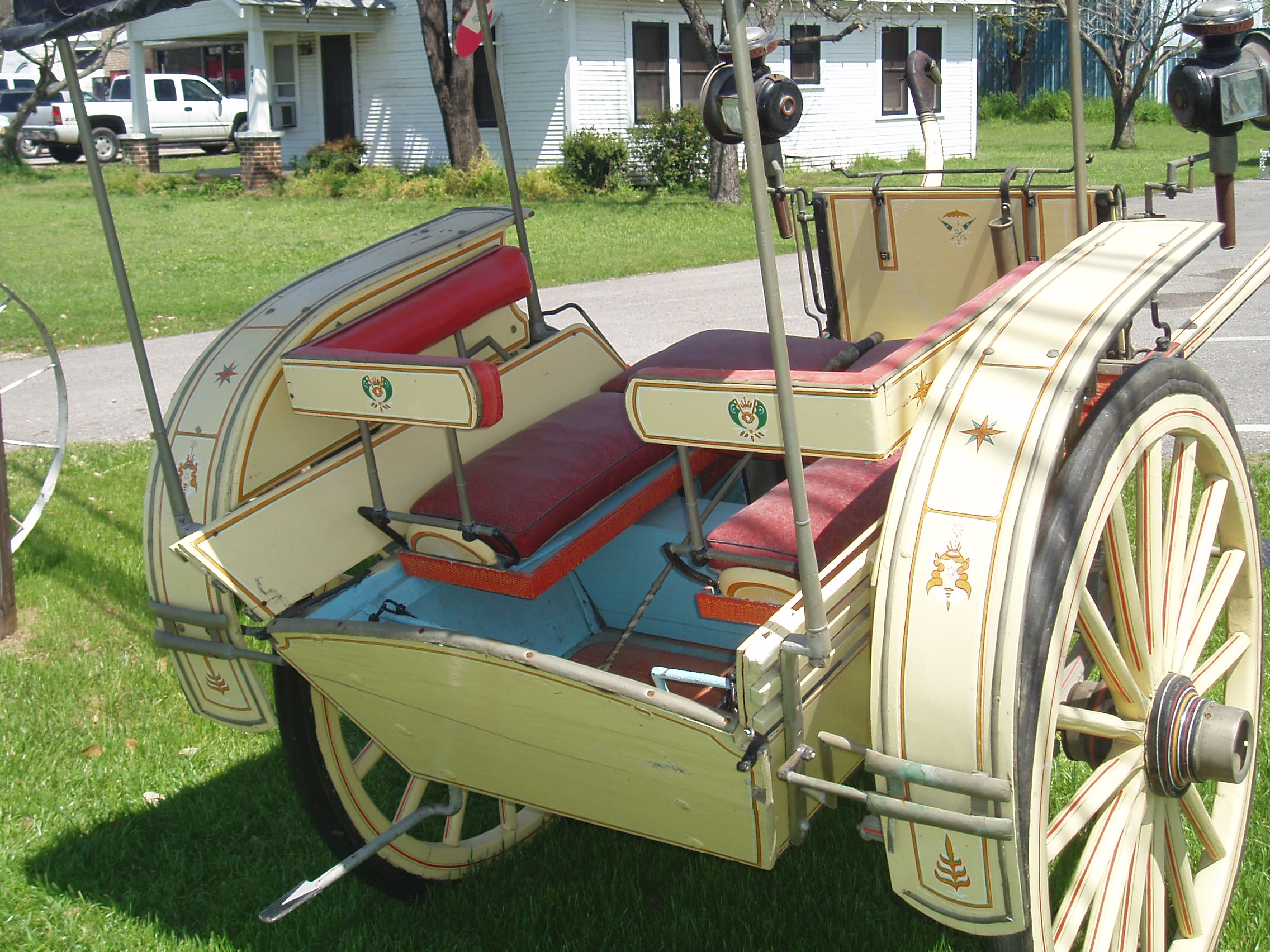 Bogsworth Cox two wheel pony cart