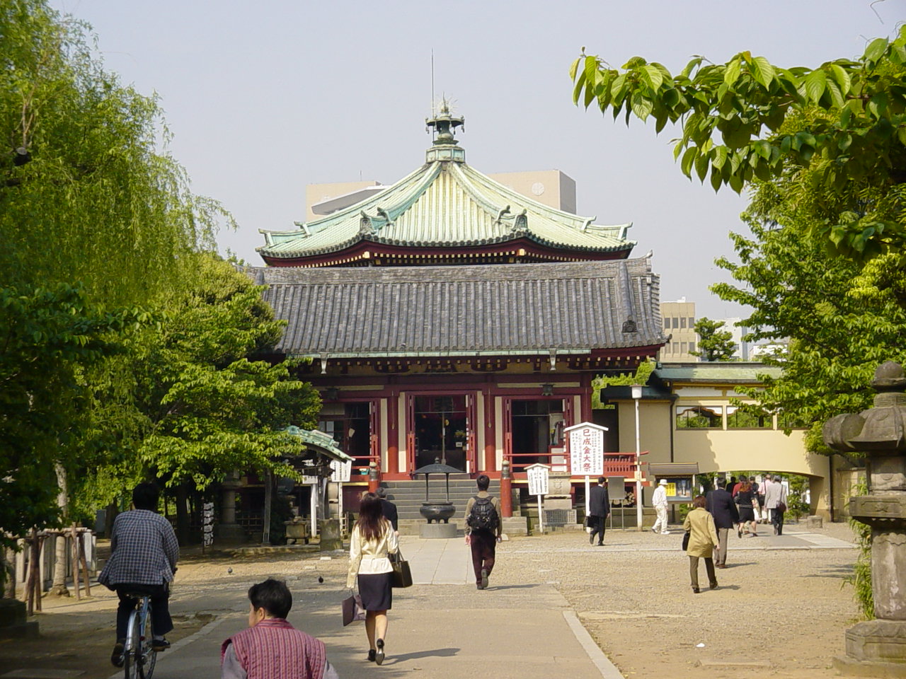 Benten-do in Ueno Park