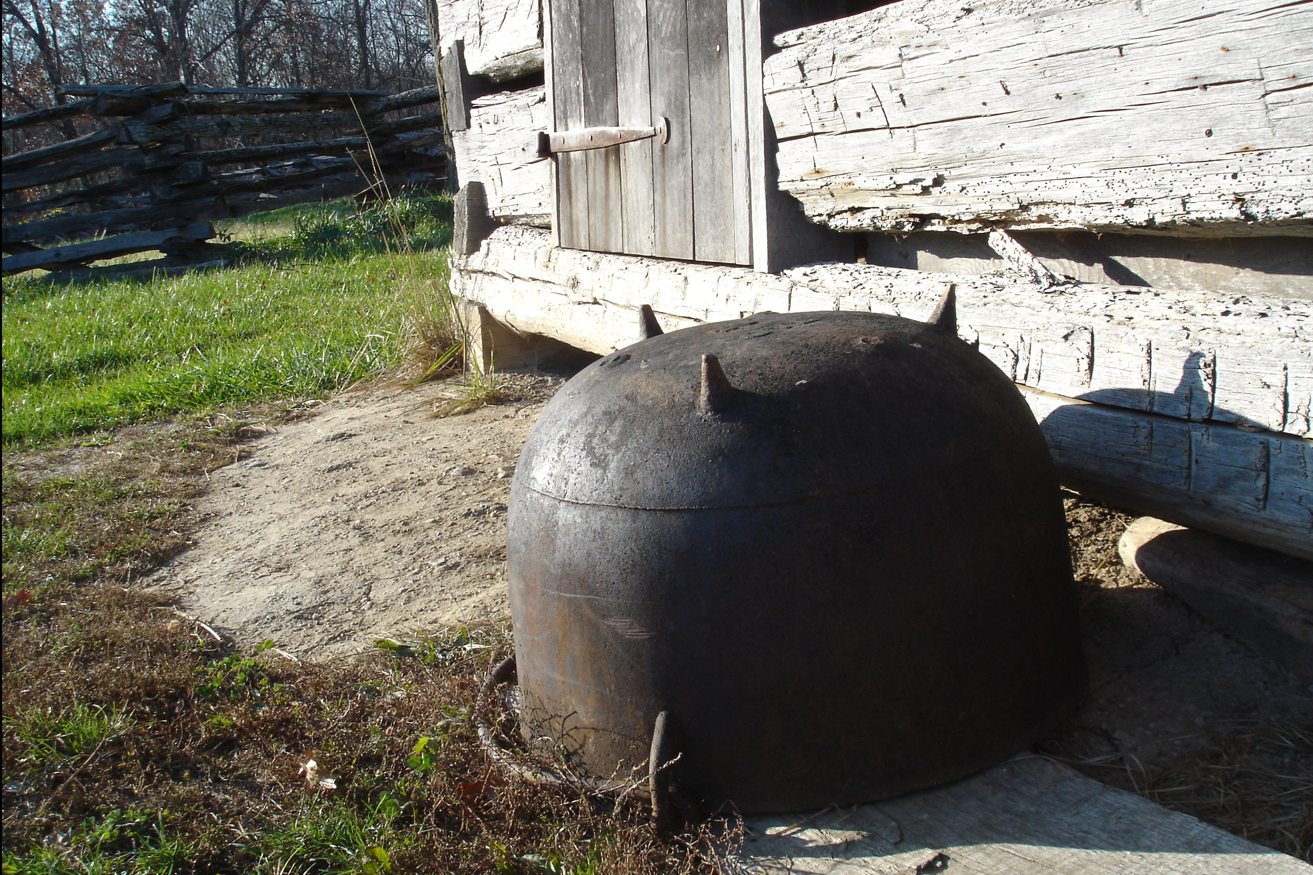 Farm Cooking Pot