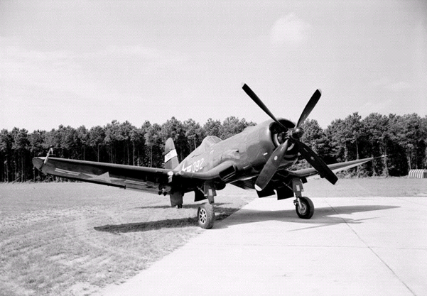 F4U Corsair - 1