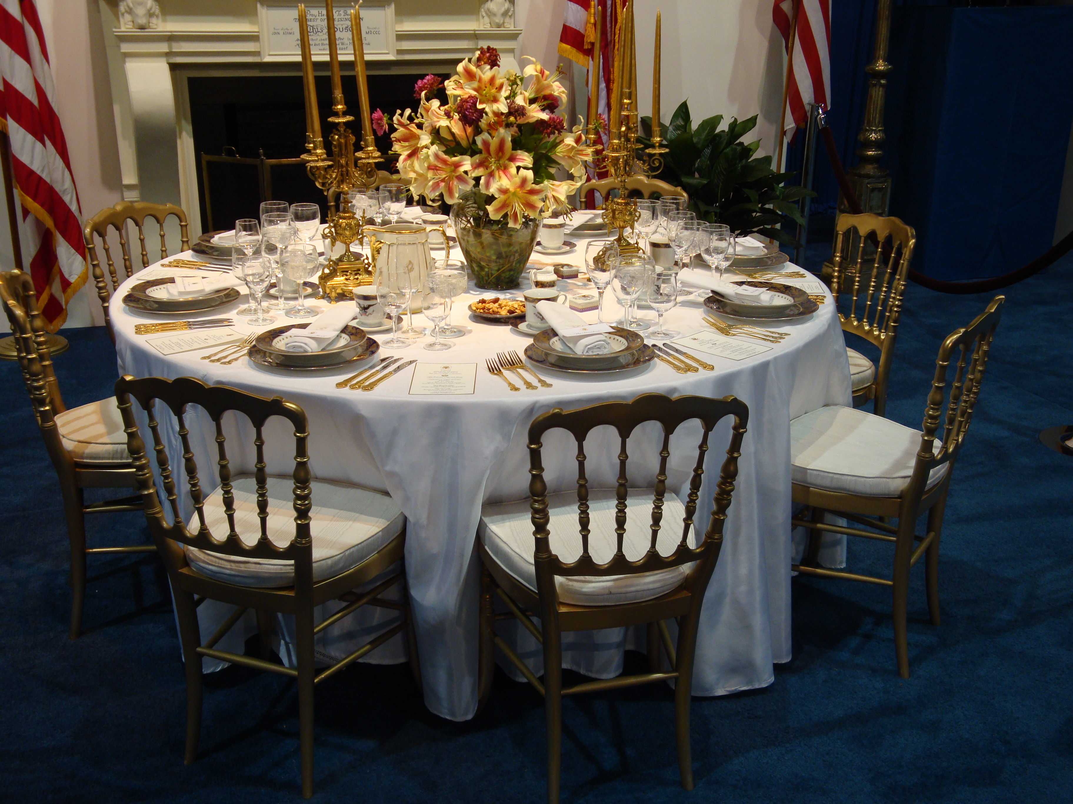 White House Place Setting