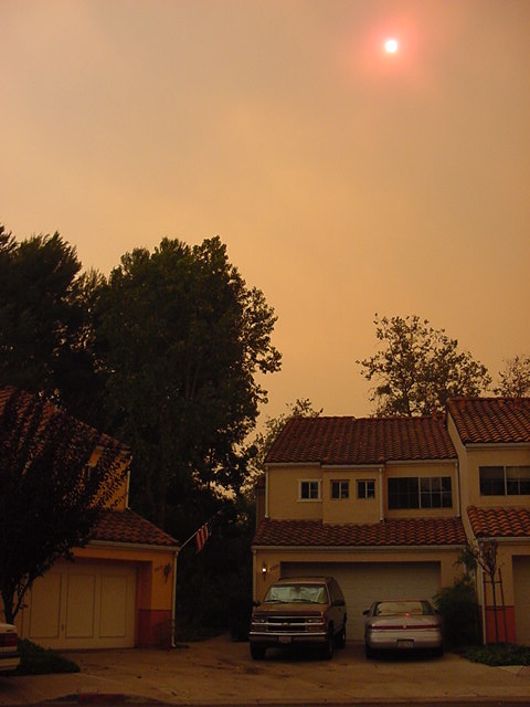 Sky darkened by California wildfire