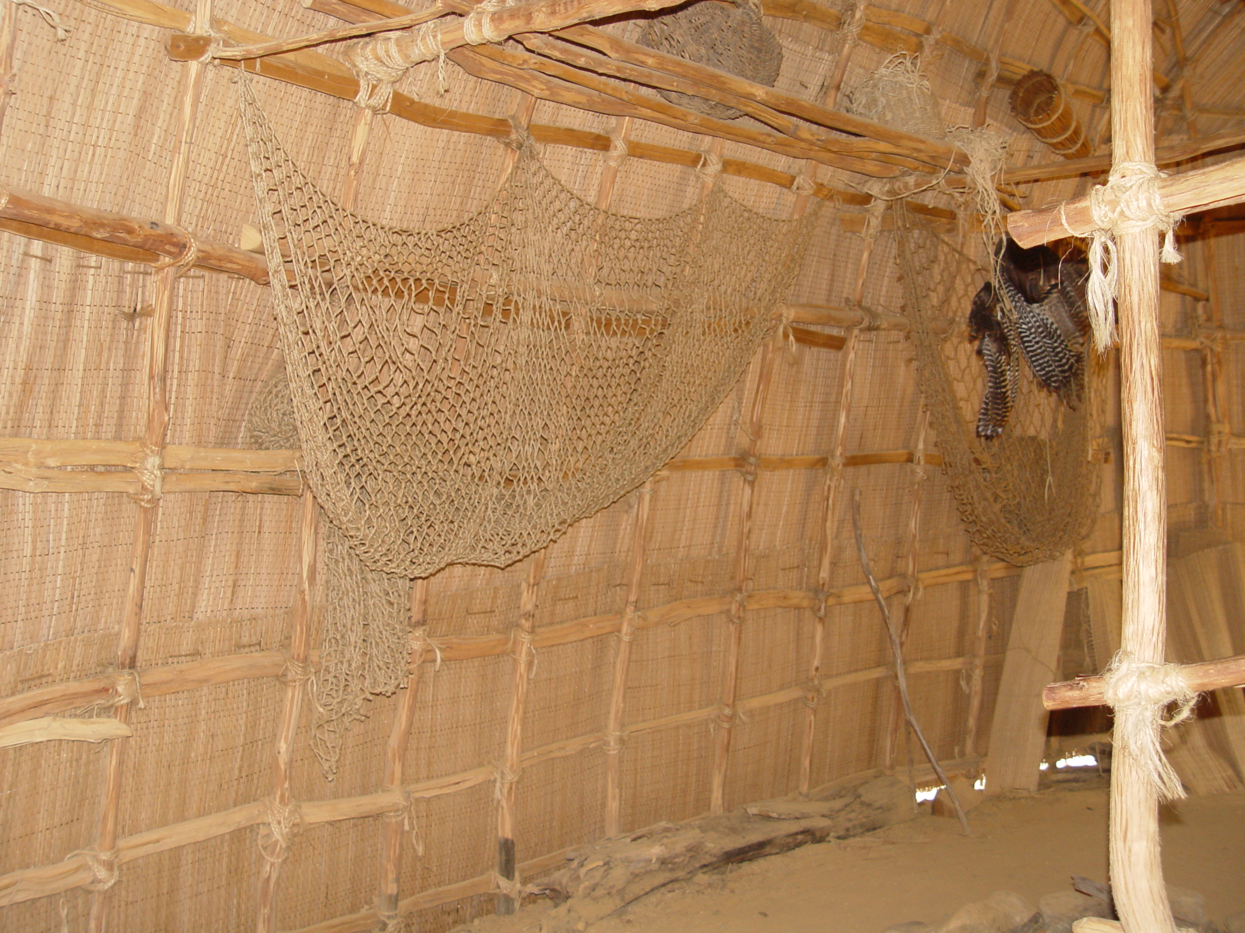 Inside the Native American home | Pics4Learning