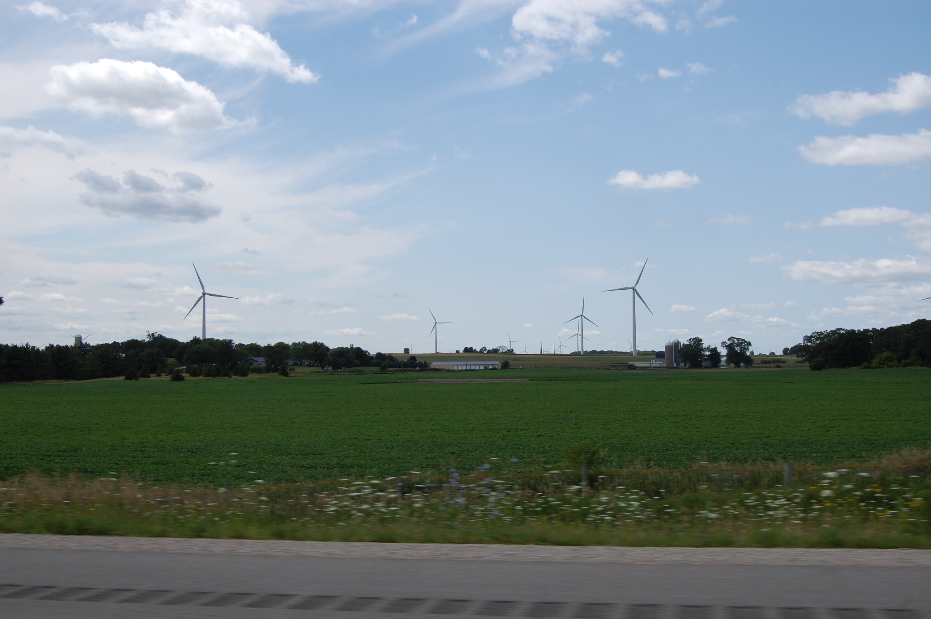 dsc_0263.jpg - Windmills in Wisconsin