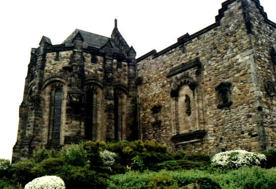 edinburghcastle3.jpg