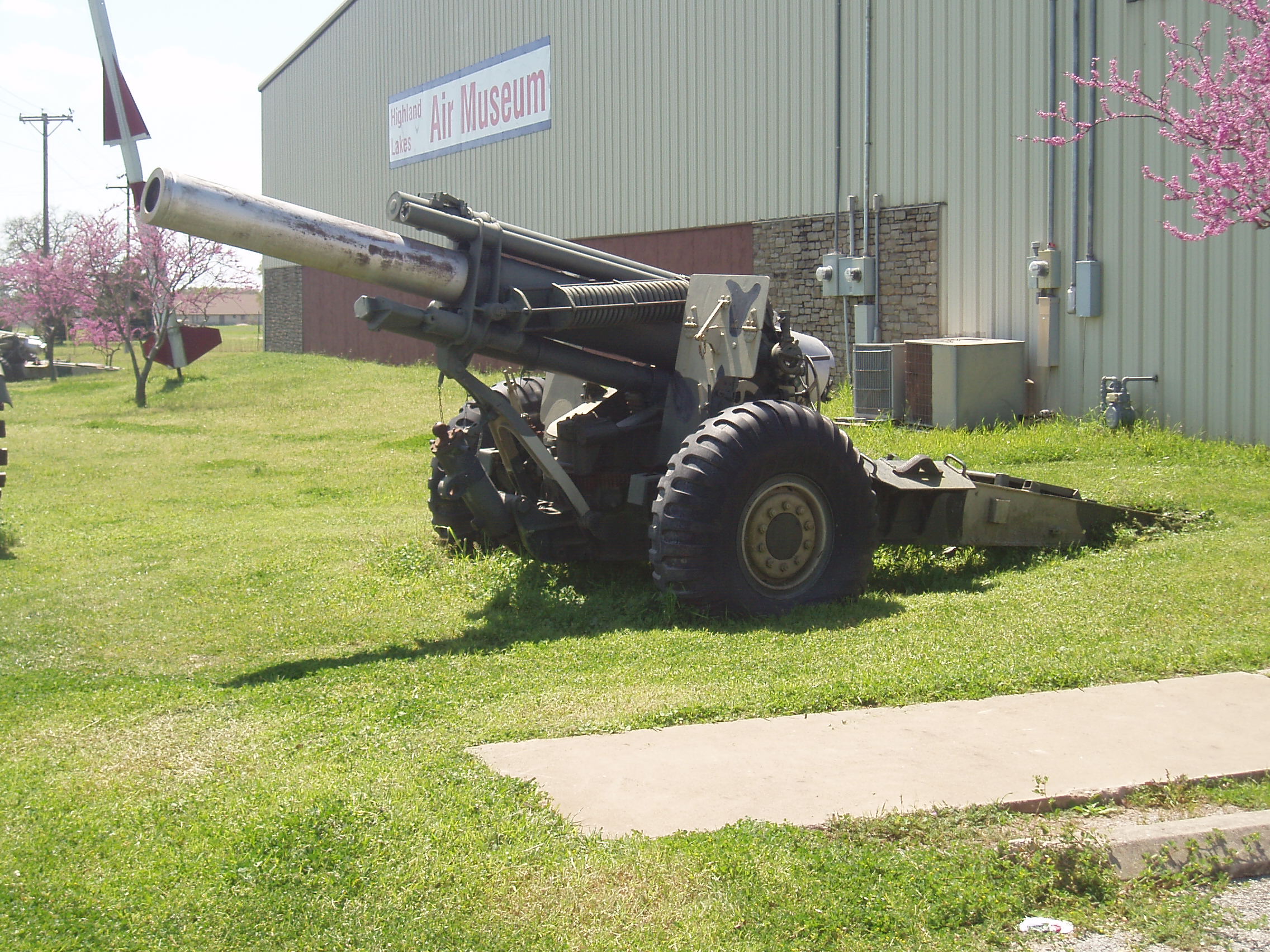 Vintage field gun