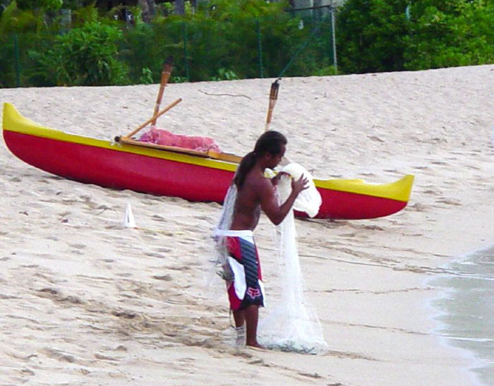 Hawaiian Fisherman Throwing Net