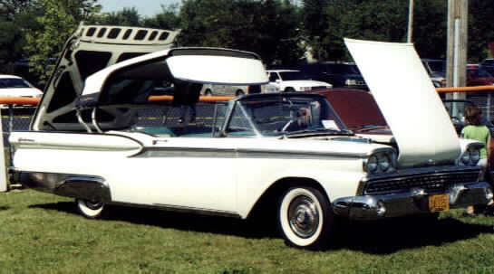 1959 Ford Skyliner