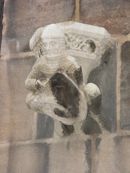 gargoyle1.jpg