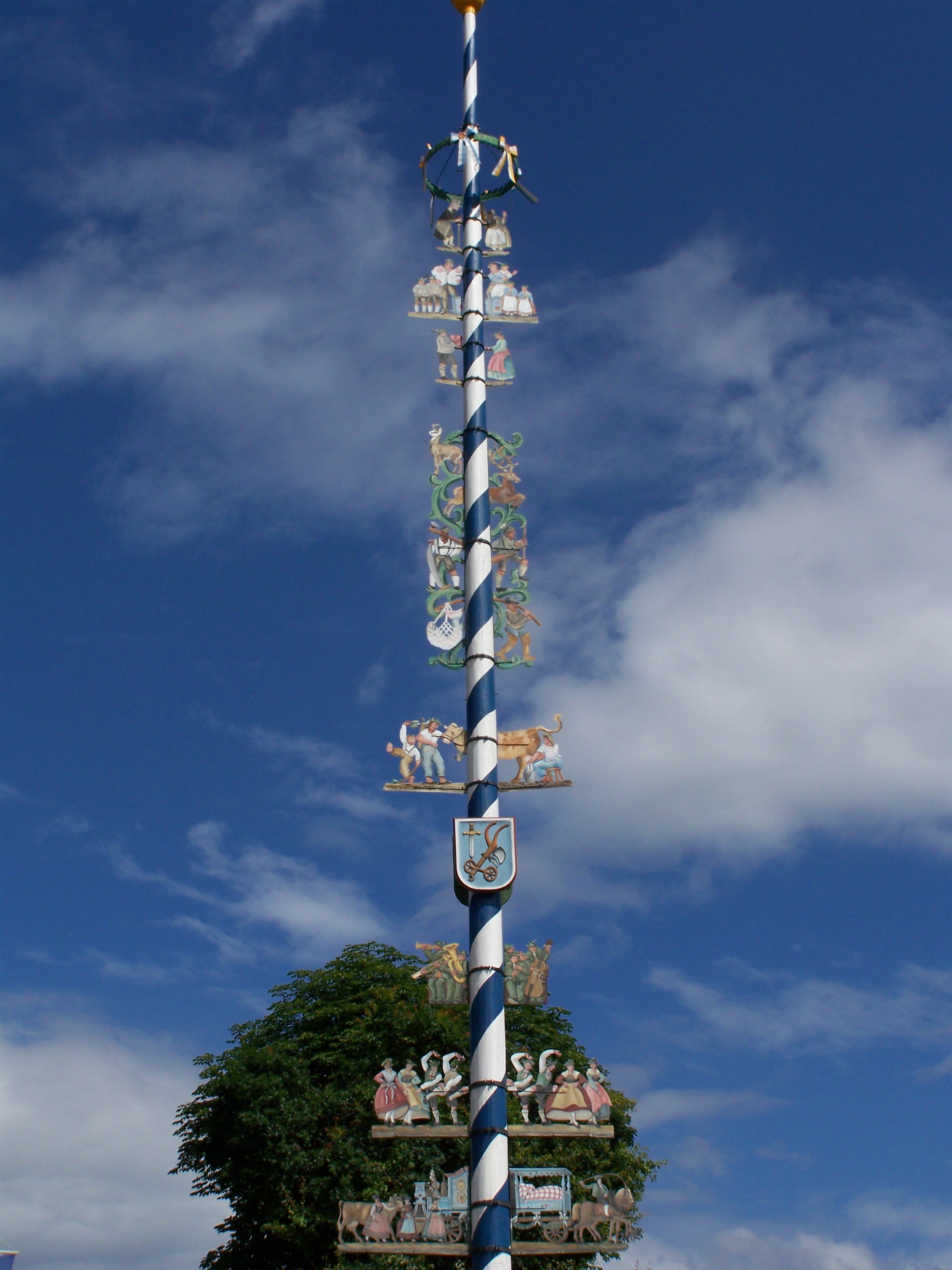 German May Pole