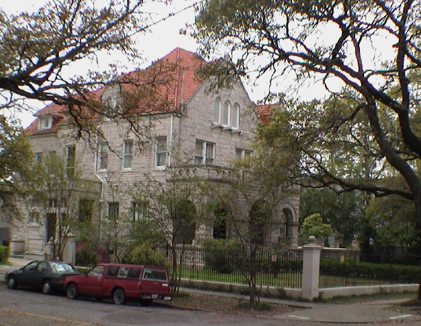 House located in the Garden District of New Orleans