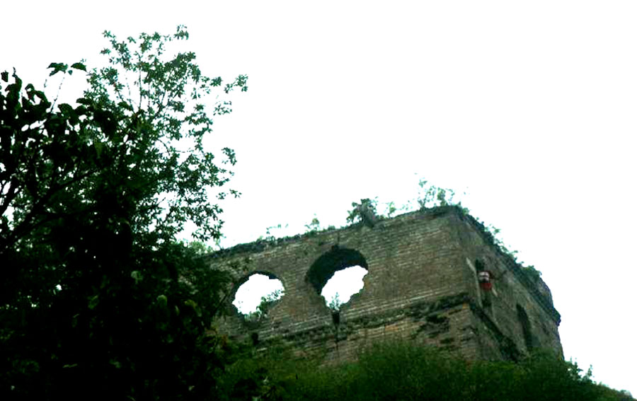 On the Great Wall (Jintang Section)