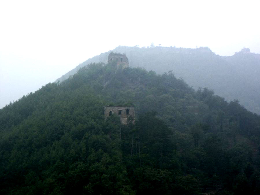 On the Great Wall (Jintang Section)