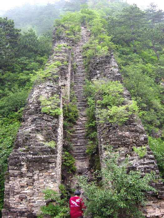 On the Great Wall (Jintang Section)