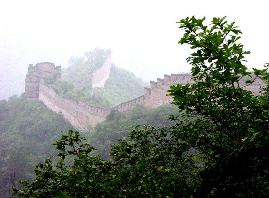 On the Great Wall (Jintang Section)