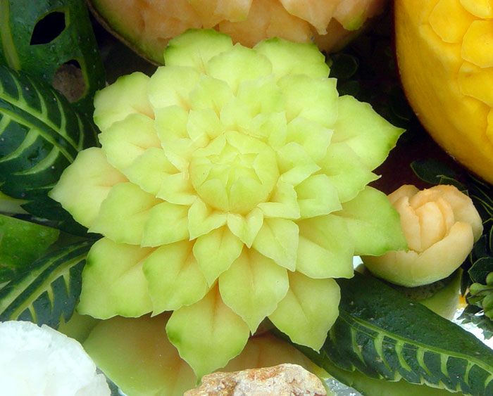 Thai Fruit Carving: Honeydew