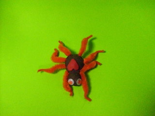 Clay spider