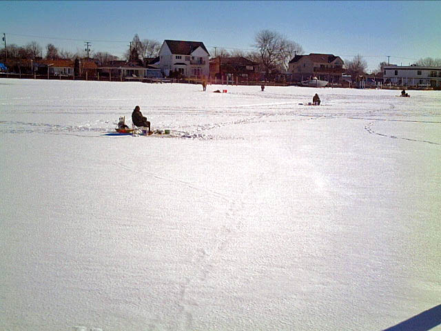 ice_fishing.jpg