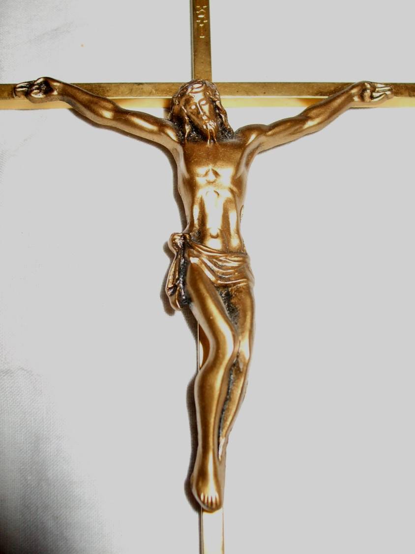 jesusonthecross1.jpg