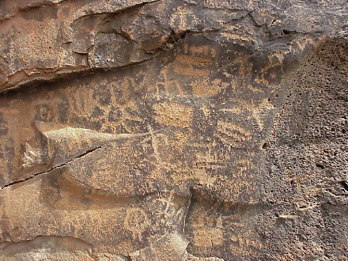 Close up of Sink Glyphs