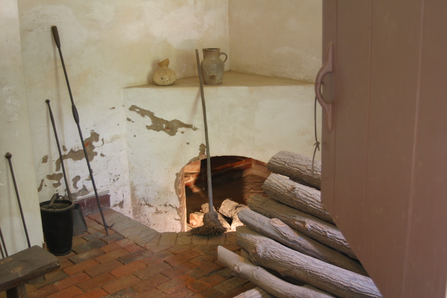 Mount Vernon Kitchen