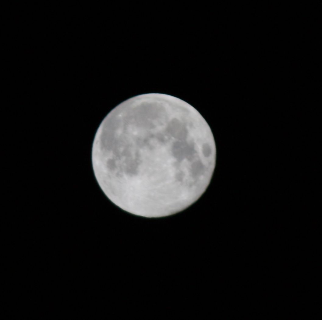 moon12.jpg - Night