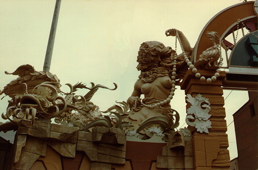 Sculpture at the gates to the 1984 worlds fair New Orleans Louisiana