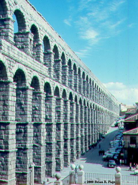 romanaquaductsegoviaspain.jpg