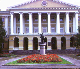 Lenin Statue Smallney Institute Russia is the site of big propaganda talks.