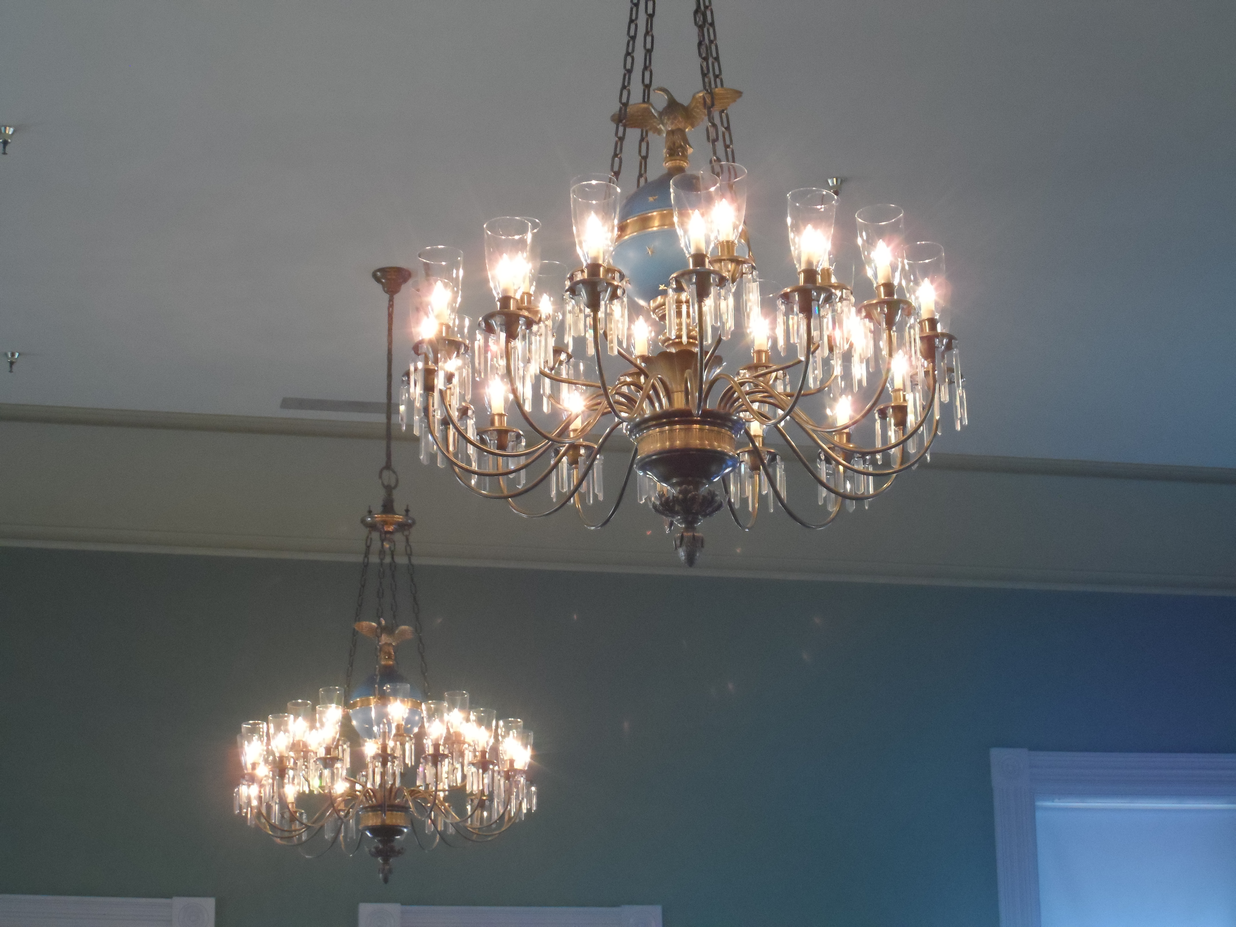 Chandeliers in the Arkansas Old State House