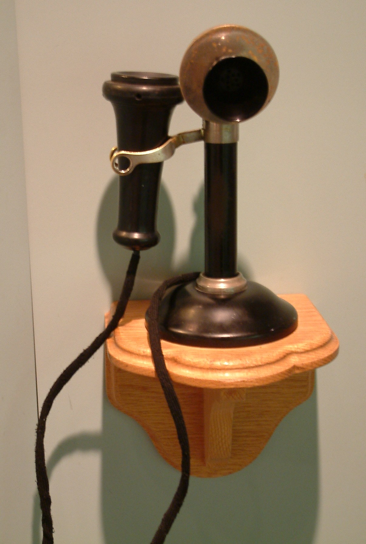 Old Fashioned Phone at the Illinois State Museum