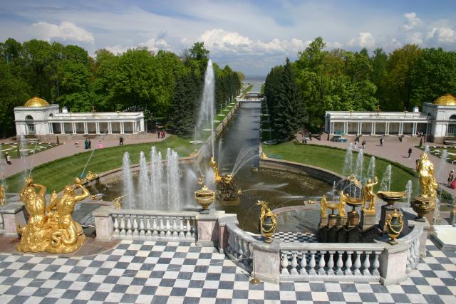 Fountains and Sea at Peterhoff