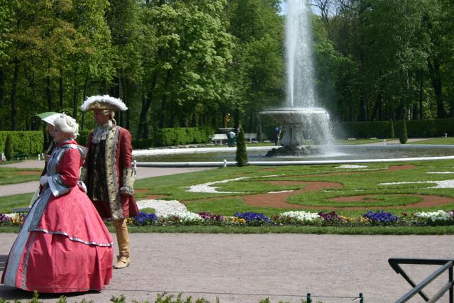 Costumed re-enactors at Peterhoff