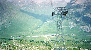 Coming down cable car at Diavolezza