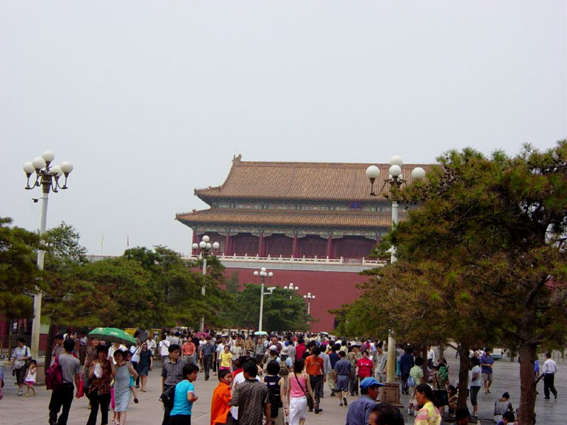 Throngs of Chinese tourists on Tiananmen Square