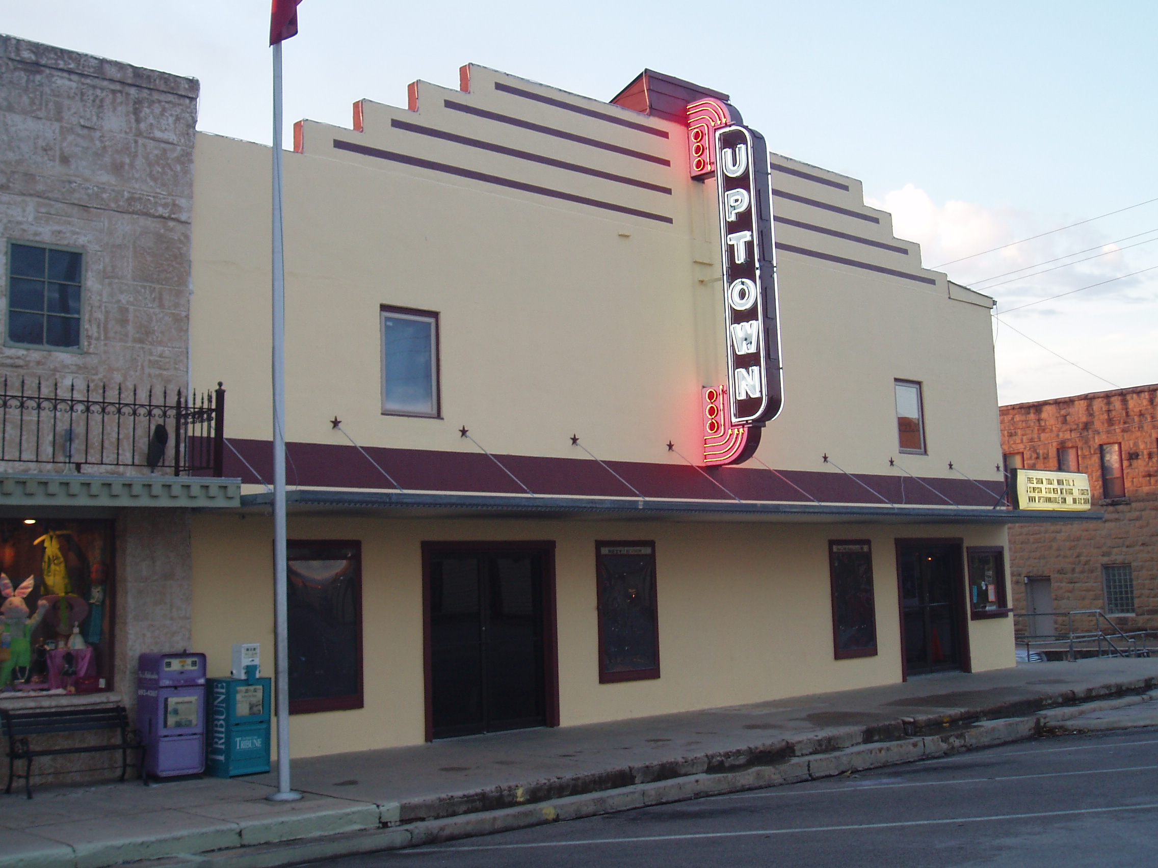 Art Decco Theater, 1920's