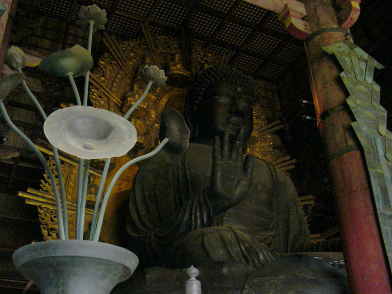 Vaicorana Buddha at Todai-ji - largest bronze statue in the world