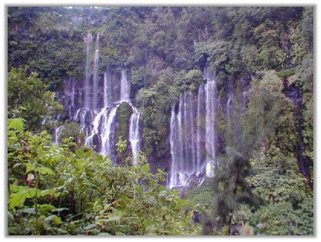 waterfallinshiraz.jpg