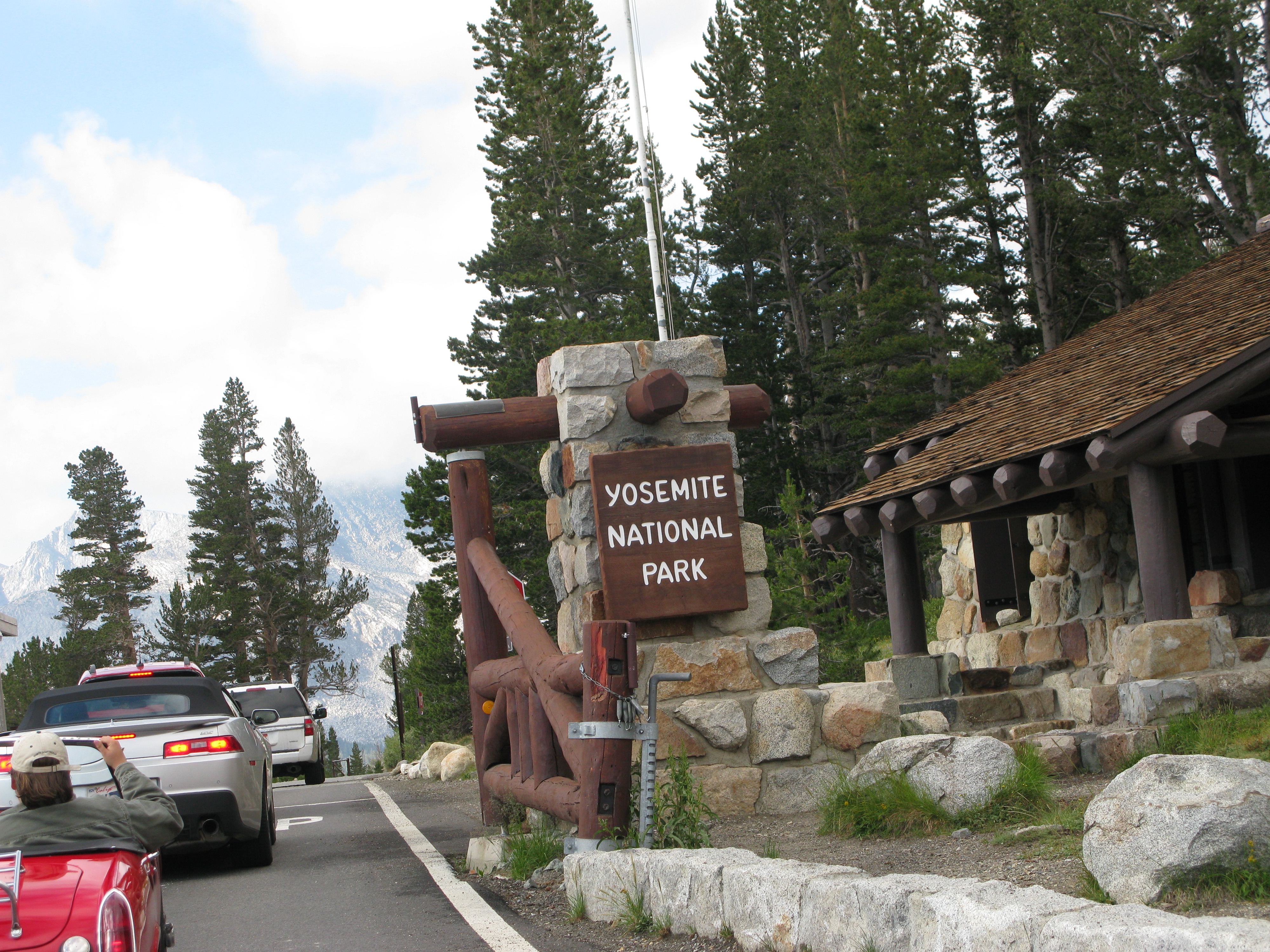 Yosemite Eastern Park Entrance | Pics4Learning