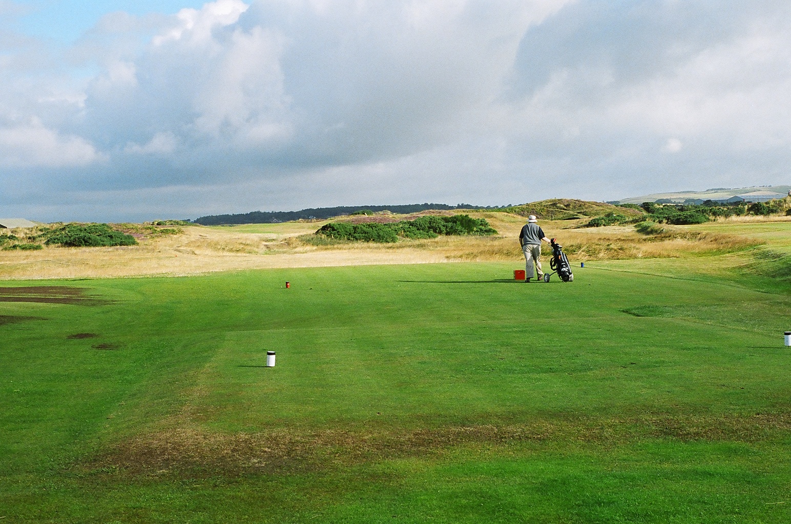 golfing in Scotland | Pics4Learning