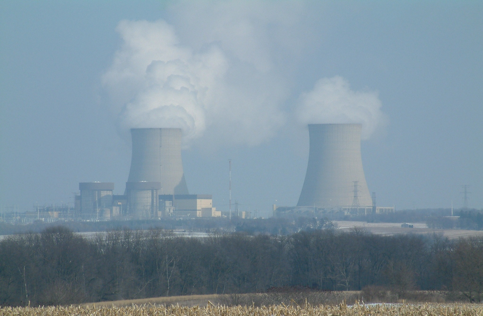 commonwealth-edison-nuclear-power-plant-at-byron-il-pics4learning