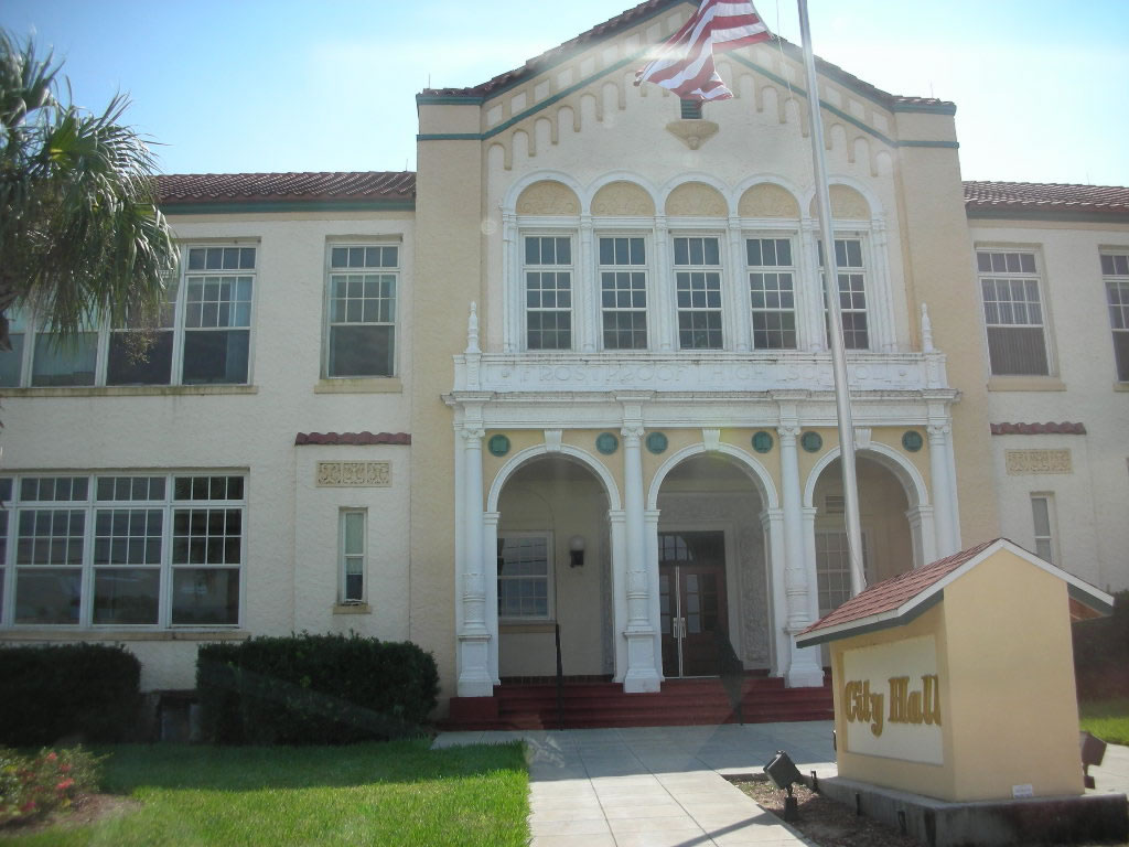 City Hall, Frostproof, Florida Pics4Learning