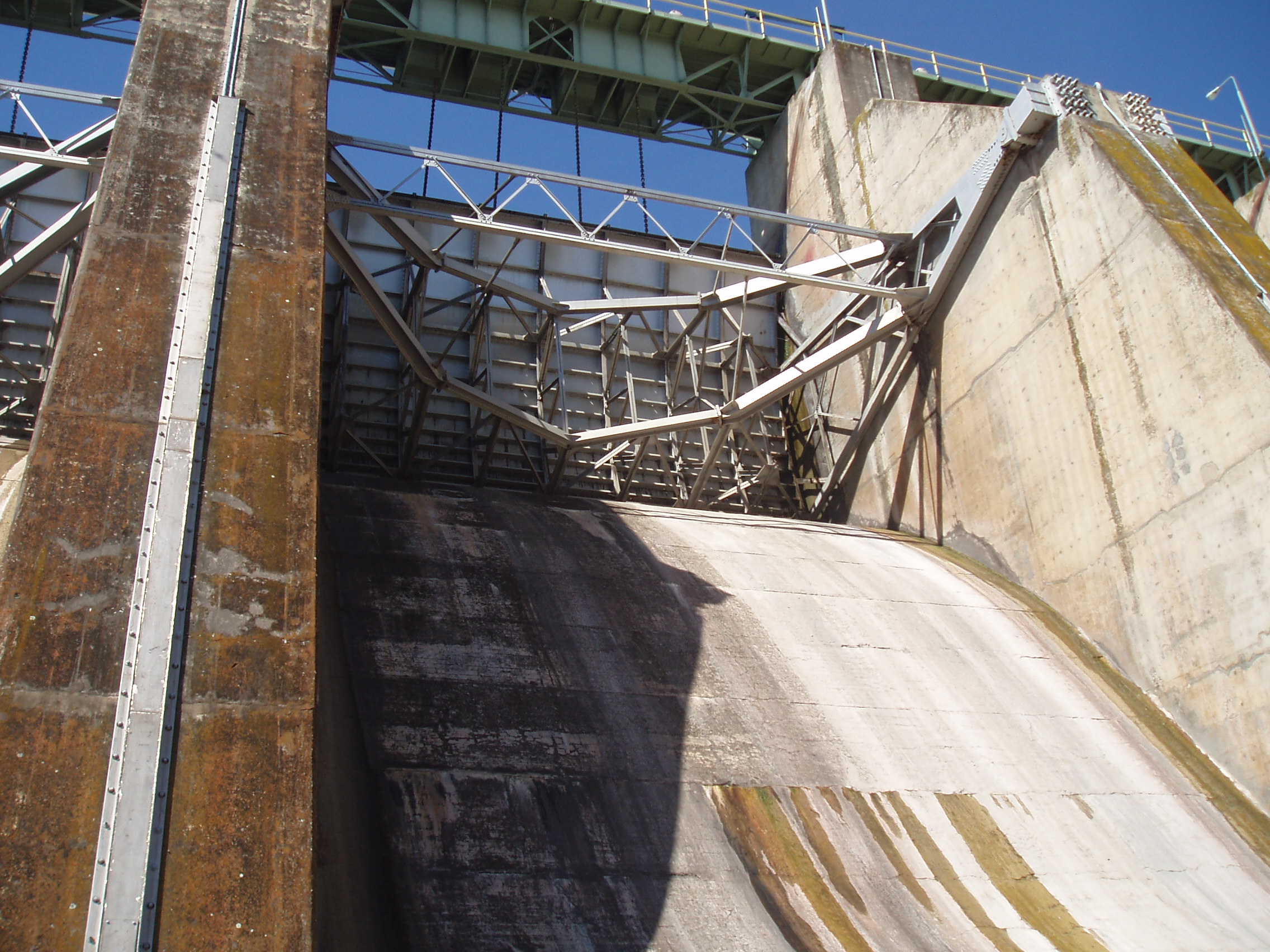 Flood gates on a dam Pics4Learning