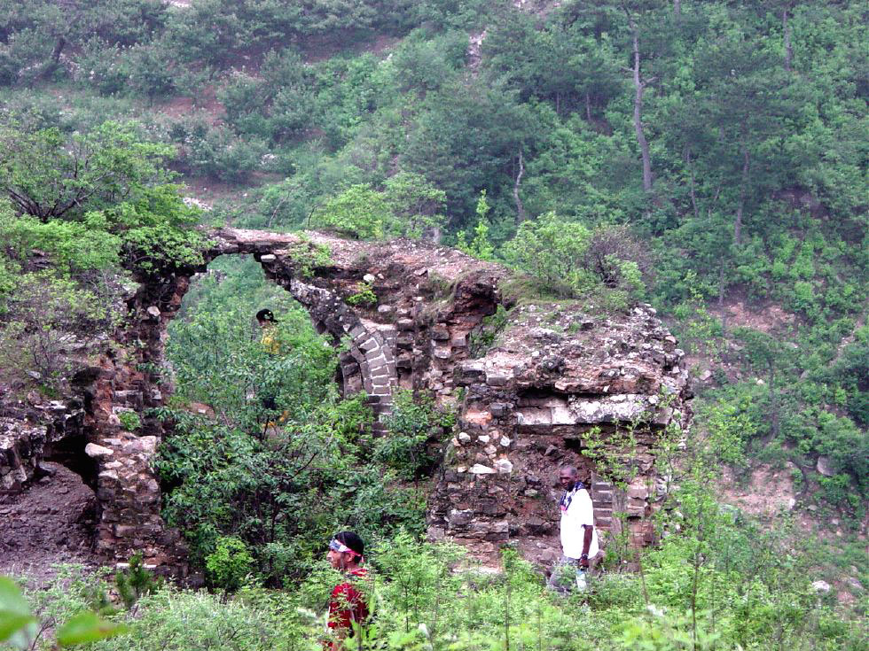 On the Great Wall (Jintang Section)