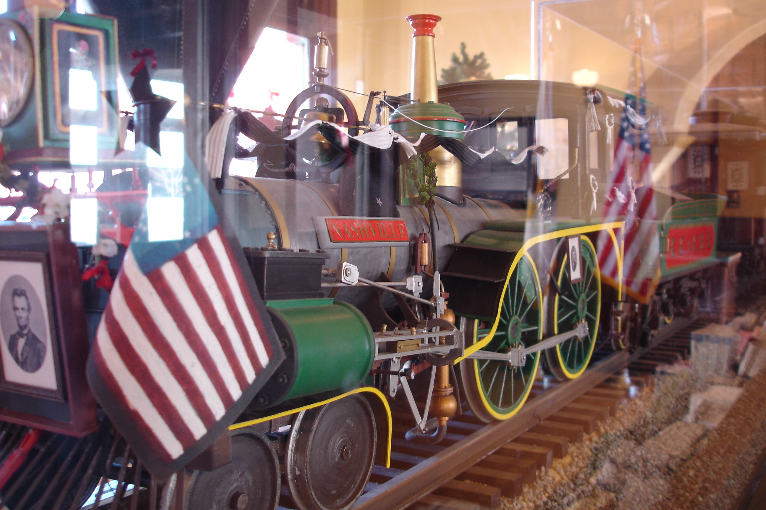 Lincoln Funeral Train Model Pics4learning