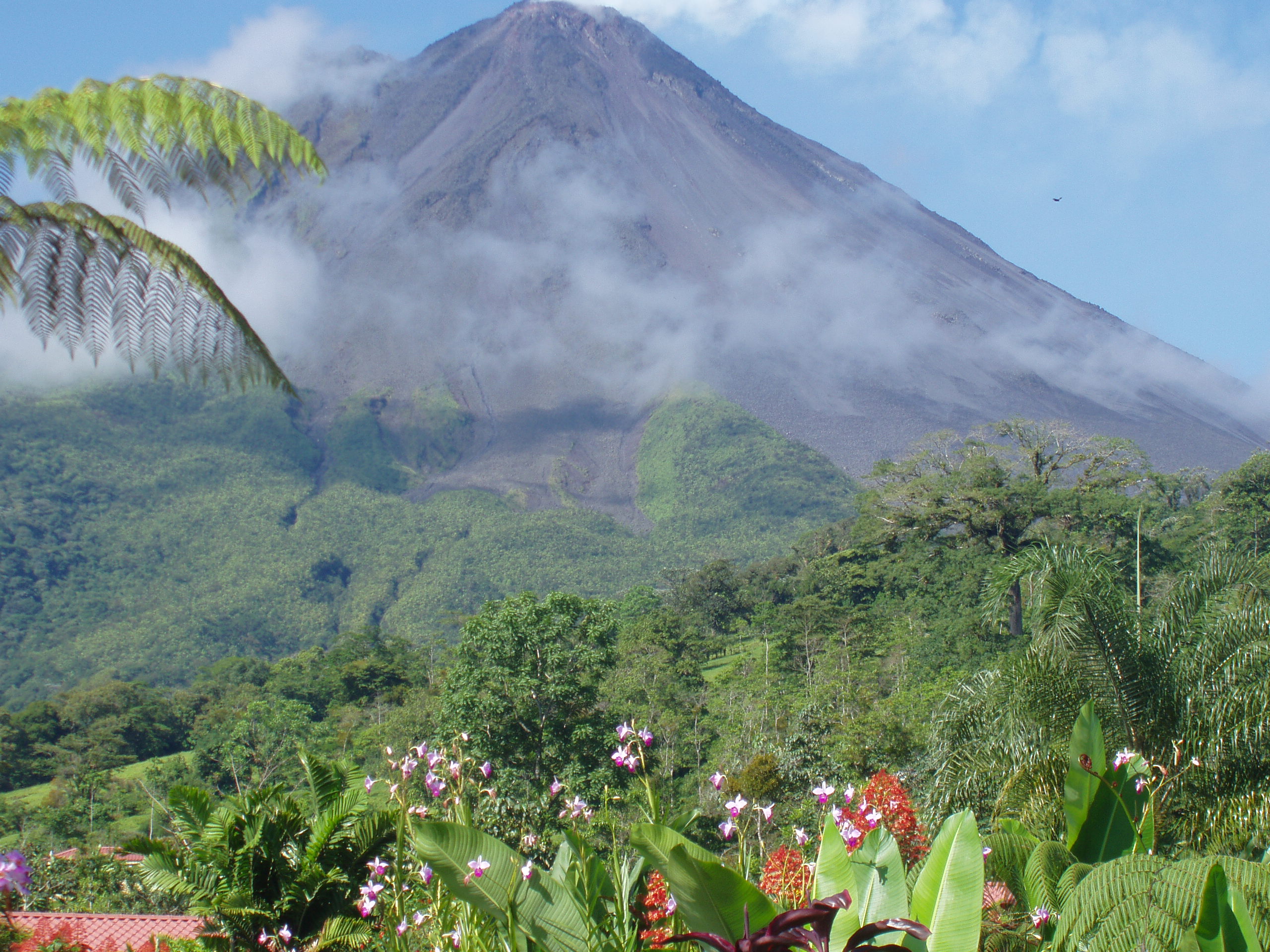 Volcano Arenal | Pics4Learning