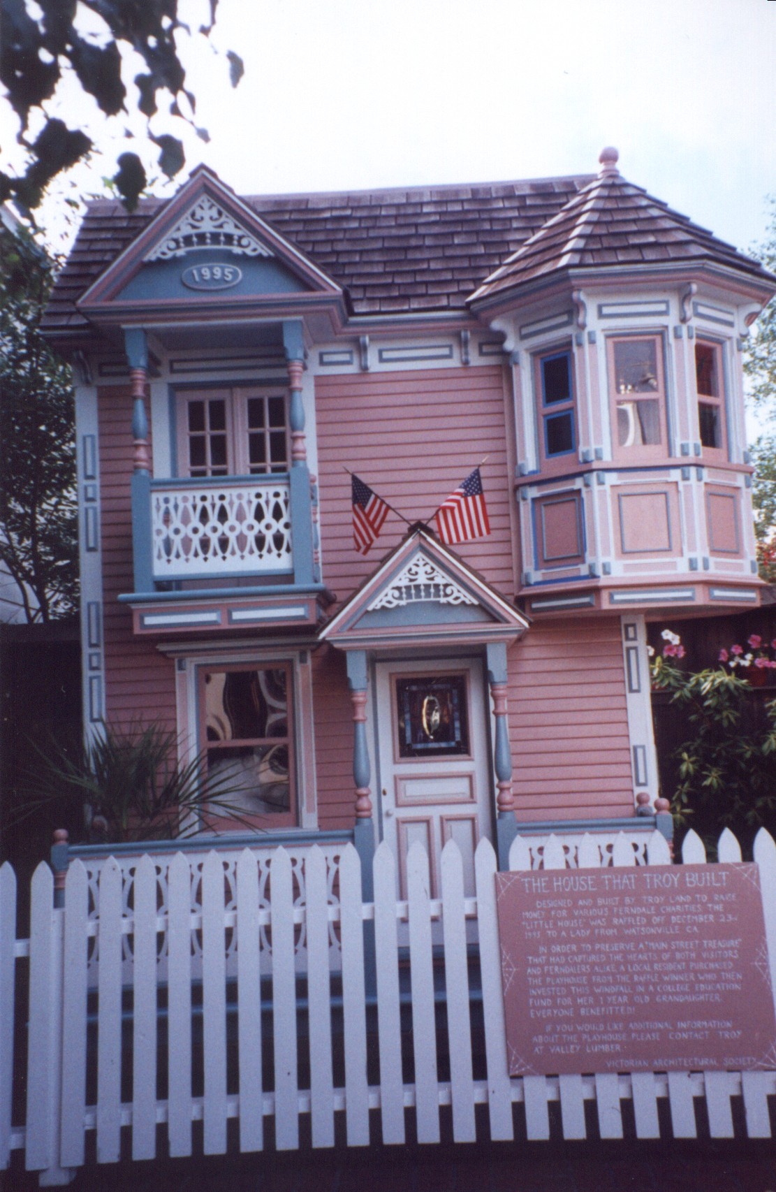 Pink House | Pics4Learning