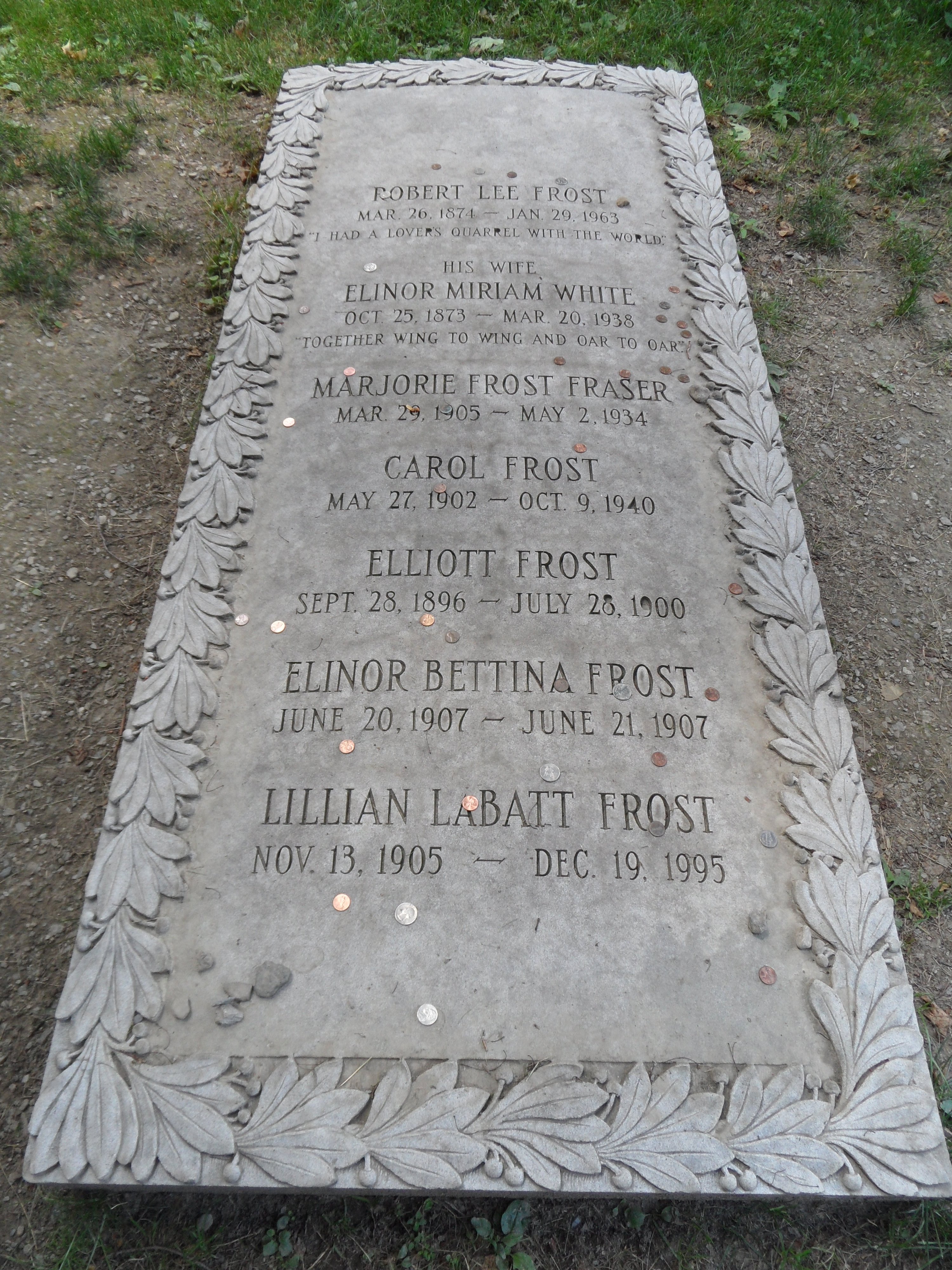 robert frost burial