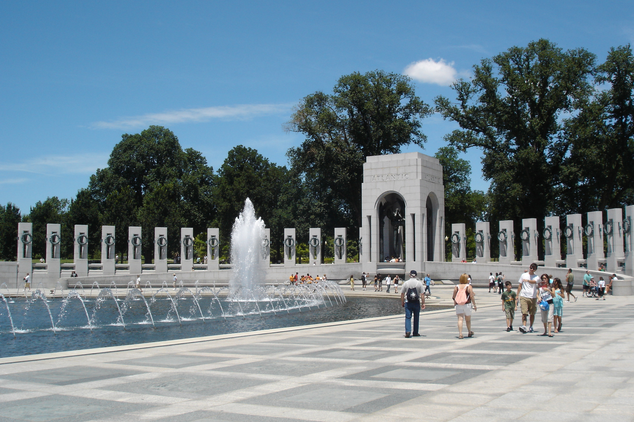 WWII Memorial | Pics4Learning